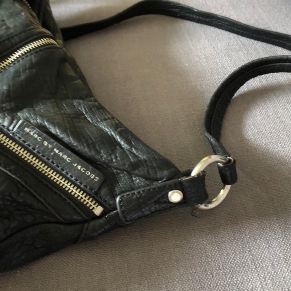Marc by Marc Jacobs black crossbody bag - Picture 5 of 11